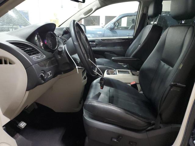 Photo 7 from auction – 2014 CHRYSLER TOWN & COU with VIN 2C4RC1BG4ER437639