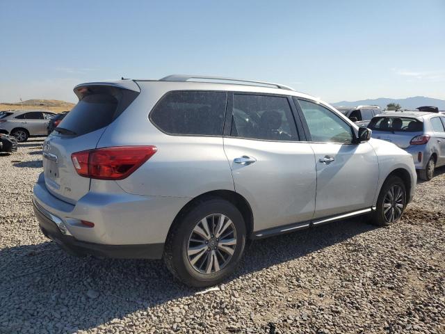 Photo 3 from auction – 2018 NISSAN PATHFINDER with VIN 5N1DR2MM2JC646667