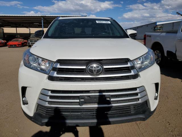 Photo 5 from auction – 2019 TOYOTA HIGHLANDER with VIN 5TDJZRFH9KS579243