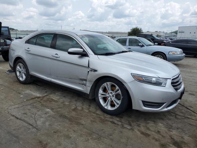 Photo 4 from auction – 2014 FORD TAURUS SEL with VIN 1FAHP2E88EG139922