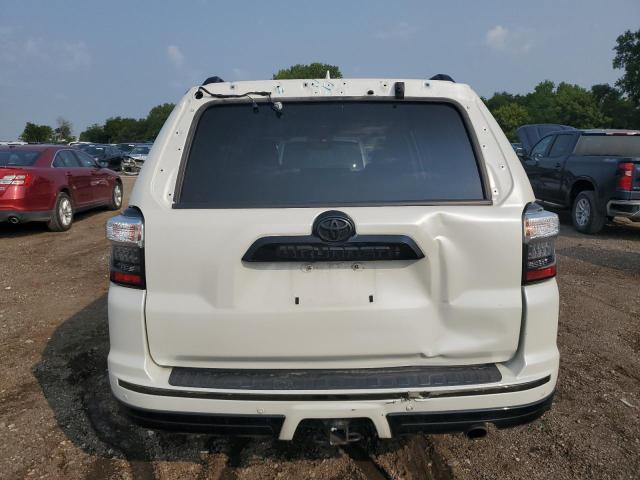 Photo 6 from auction – 2019 TOYOTA 4RUNNER SR with VIN JTEBU5JR5K5690627