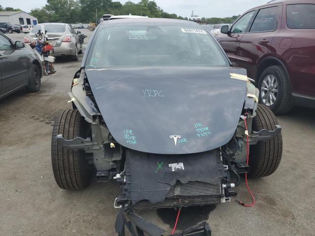 Photo 5 from auction – 2018 TESLA MODEL 3 with VIN 5YJ3E1EA8JF123764