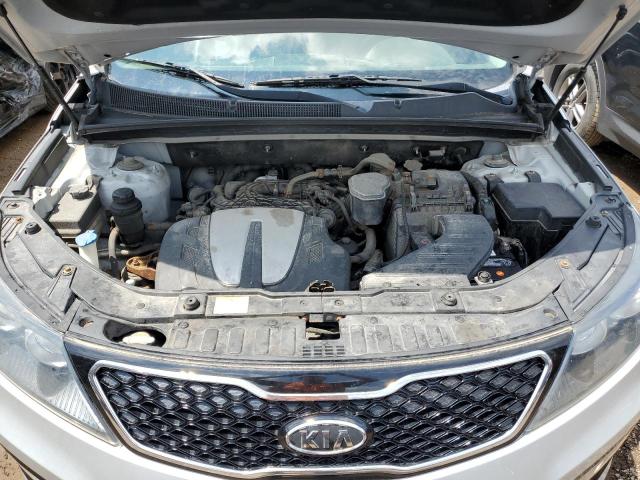 Photo 11 from auction – 2012 KIA SORENTO SX with VIN 5XYKWDA25CG290667