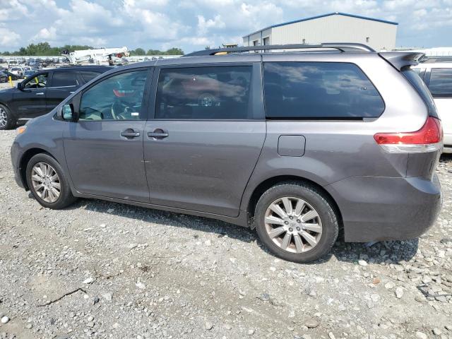 Photo 2 from auction – 2014 TOYOTA SIENNA XLE with VIN 5TDDK3DC6ES074402