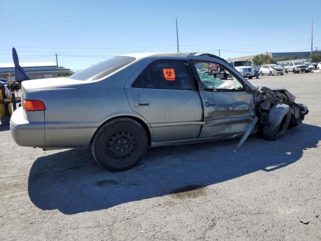Photo 3 from auction – 2000 TOYOTA CAMRY CE with VIN JT2BG22K2Y0465267