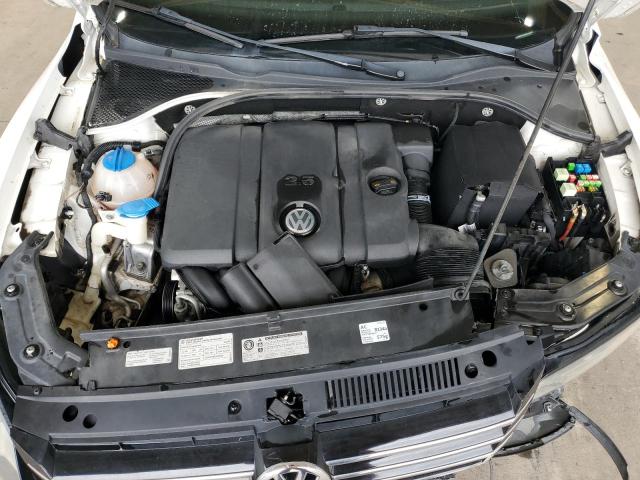 Photo 11 from auction – 2012 VOLKSWAGEN PASSAT SE with VIN 1VWBP7A33CC072557