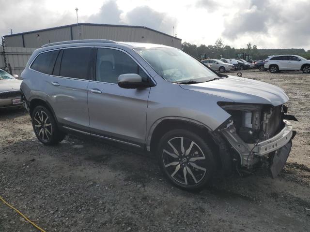 Photo 4 from auction – 2020 HONDA PILOT TOUR with VIN 5FNYF5H99LB019377