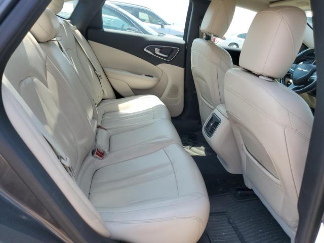 Photo 10 from auction – 2015 CHRYSLER 200 C with VIN 1C3CCCCB3FN573624