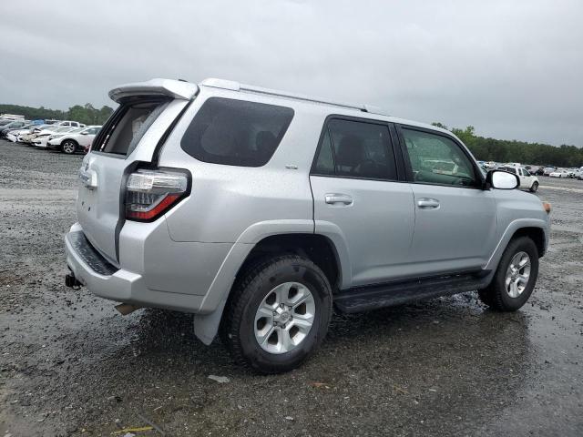 Photo 3 from auction – 2016 TOYOTA 4RUNNER SR with VIN JTEBU5JR2G5355381