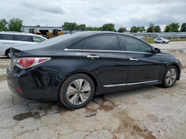 Photo 3 from auction – 2013 HYUNDAI SONATA HYB with VIN KMHEC4A4XDA092476