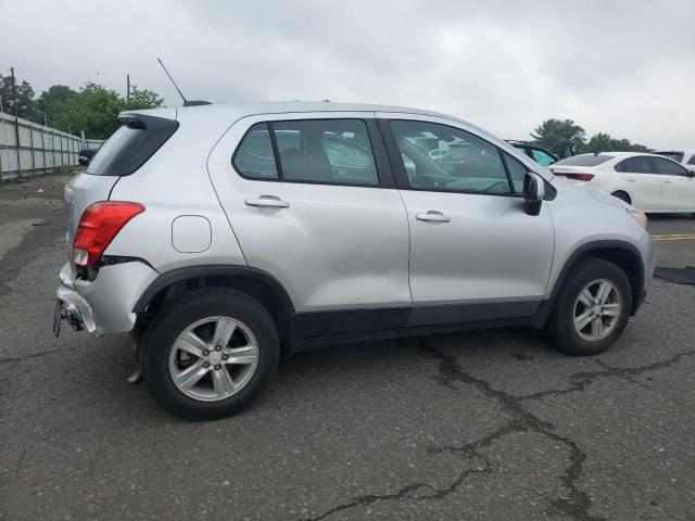Photo 3 from auction – 2017 CHEVROLET TRAX LS with VIN 3GNCJNSB8HL290113