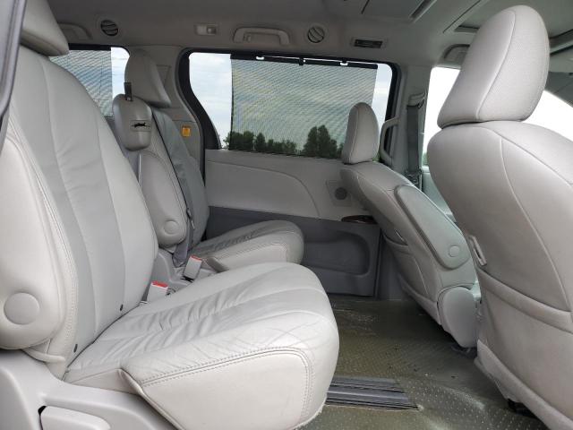 Photo 11 from auction – 2011 TOYOTA SIENNA XLE with VIN 5TDYK3DC5BS003351
