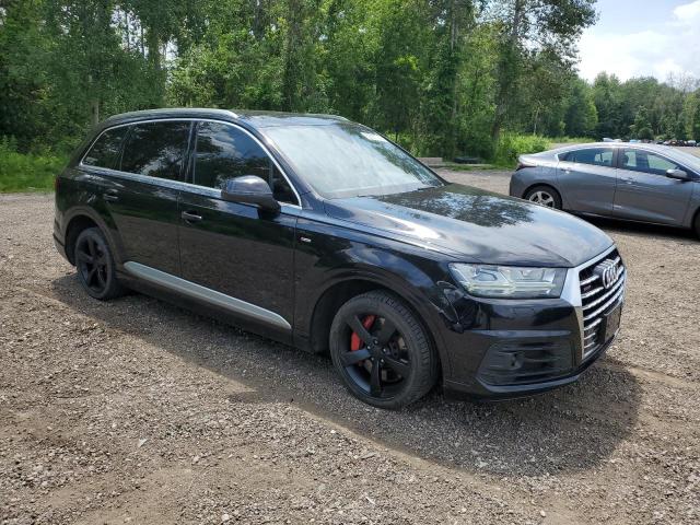 Photo 4 from auction – 2017 AUDI Q7 TECHNIK with VIN WA1WAAF72HD021769