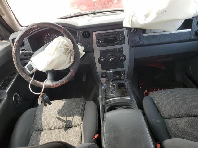 Photo 8 from auction – 2010 JEEP COMMANDER with VIN 1J4RG4GK3AC128079
