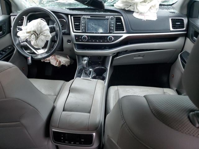Photo 8 from auction – 2016 TOYOTA HIGHLANDER with VIN 5TDYKRFH6GS150216