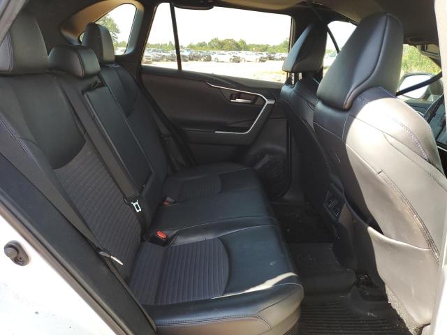 Photo 10 from auction – 2020 TOYOTA RAV4 XSE with VIN 2T3EWRFV3LW069258