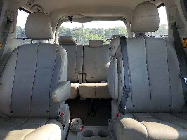 Photo 10 from auction – 2014 TOYOTA SIENNA XLE with VIN 5TDYK3DC2ES442365