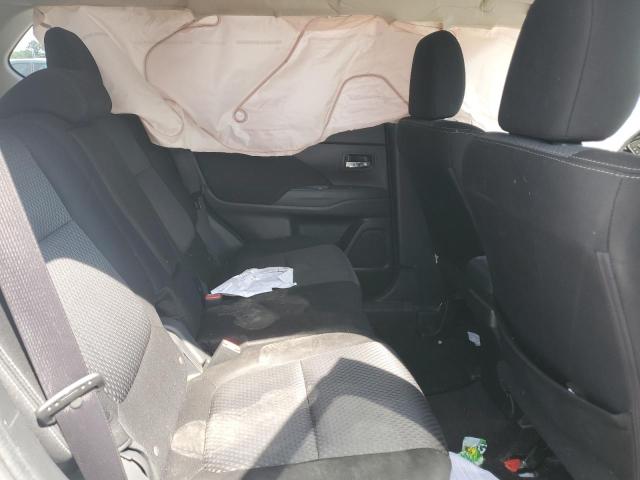 Photo 11 from auction – 2016 MITSUBISHI OUTLANDER with VIN JA4AD3A33GZ046392