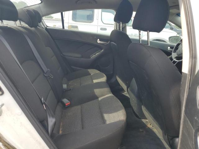 Photo 10 from auction – 2017 KIA FORTE LX with VIN 3KPFK4A78HE009846