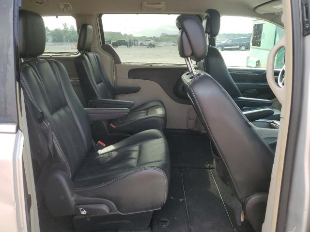 Photo 11 from auction – 2012 CHRYSLER TOWN & COU with VIN 2C4RC1CG2CR303434