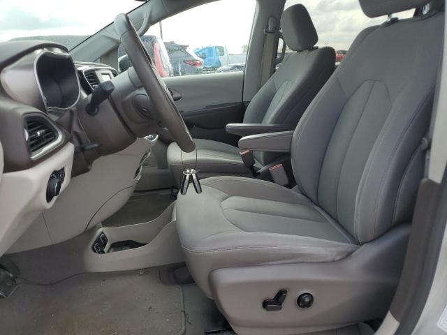 Photo 7 from auction – 2017 CHRYSLER PACIFICA T with VIN 2C4RC1DGXHR768114
