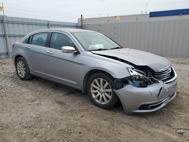 Photo 4 from auction – 2014 CHRYSLER 200 LIMITE with VIN 1C3CCBCG5EN120092