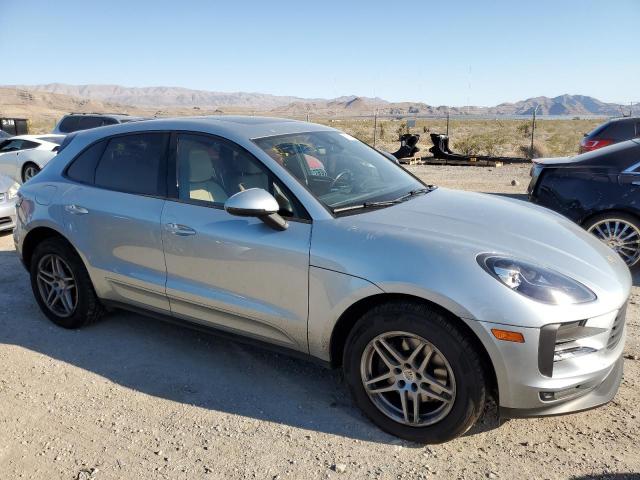 Photo 4 from auction – 2019 PORSCHE MACAN with VIN WP1AA2A56KLB02135