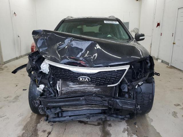 Photo 5 from auction – 2015 KIA SORENTO LX with VIN 5XYKTCA62FG652755
