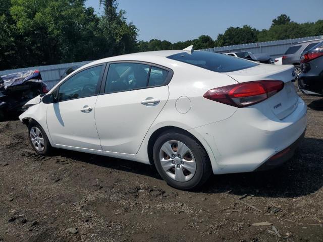 Photo 2 from auction – 2017 KIA FORTE LX with VIN 3KPFK4A73HE043791