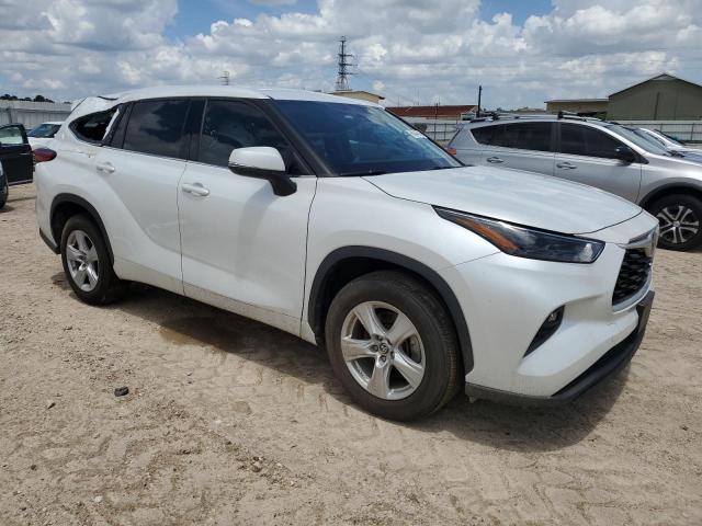 Photo 4 from auction – 2022 TOYOTA HIGHLANDER with VIN 5TDZZRAH6NS542617