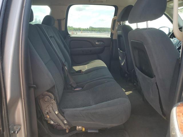 Photo 11 from auction – 2007 CHEVROLET SUBURBAN C with VIN 1GNFC160X7J356532