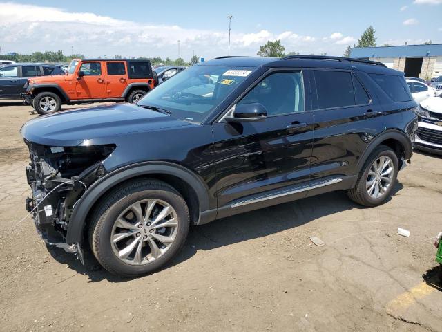FORD EXPLORER X 2023 with VIN 1FMSK8DH0PGB92132 - Photo from auction