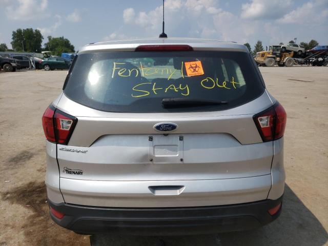 Photo 6 from auction – 2019 FORD ESCAPE S with VIN 1FMCU0F73KUB02339