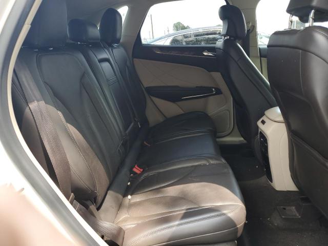 Photo 11 from auction – 2017 LINCOLN MKC RESERV with VIN 5LMCJ3D97HUL34141