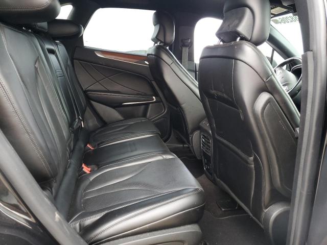 Photo 11 from auction – 2019 LINCOLN MKC RESERV with VIN 5LMCJ3D99KUL26601