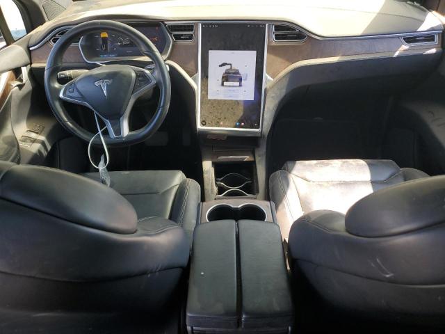 Photo 8 from auction – 2017 TESLA MODEL X with VIN 5YJXCBE21HF068347