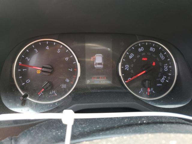 Photo 9 from auction – 2019 TOYOTA RAV4 LE with VIN JTMH1RFV7KD036836
