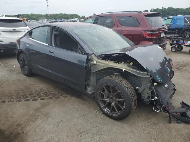 Photo 4 from auction – 2018 TESLA MODEL 3 with VIN 5YJ3E1EA8JF123764