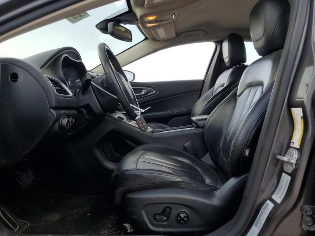 Photo 7 from auction – 2016 CHRYSLER 200 LIMITE with VIN 1C3CCCAB5GN178221