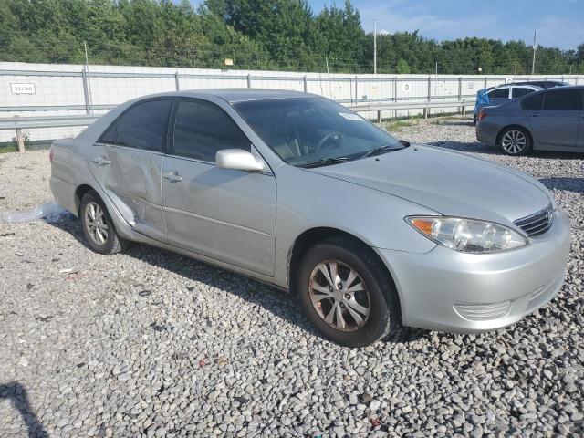 Photo 4 from auction – 2005 TOYOTA CAMRY LE with VIN 4T1BF32K85U086046