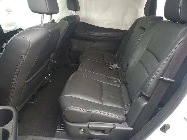 Photo 11 from auction – 2017 HONDA PILOT TOUR with VIN 5FNYF6H90HB027302