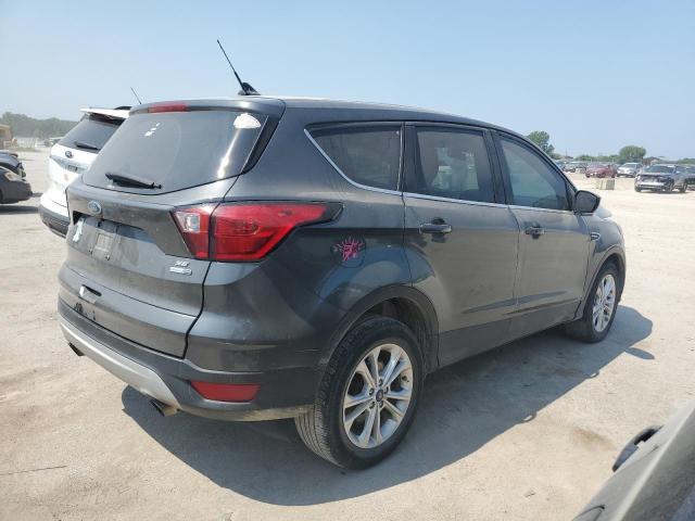 Photo 3 from auction – 2019 FORD ESCAPE SE with VIN 1FMCU9G97KUB83320