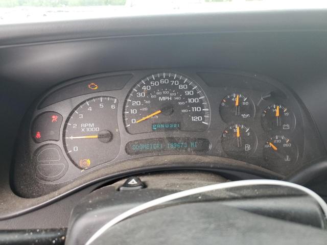Photo 9 from auction – 2004 CHEVROLET SILVERADO with VIN 2GCEK19TX41275128