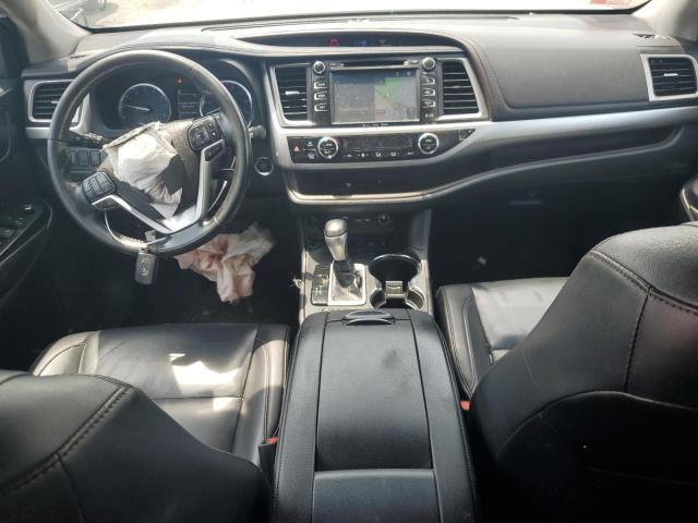 Photo 8 from auction – 2019 TOYOTA HIGHLANDER with VIN 5TDJZRFH3KS570750