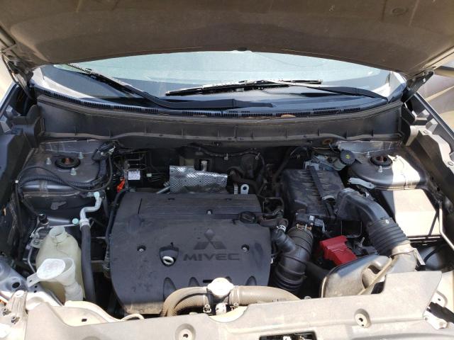 Photo 11 from auction – 2013 MITSUBISHI OUTLANDER with VIN 4A4AP3AU9DE025564
