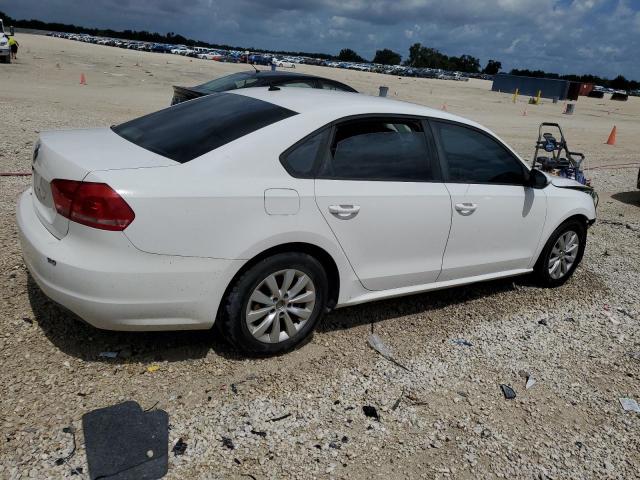 Photo 3 from auction – 2012 VOLKSWAGEN PASSAT S with VIN 1VWAH7A31CC065762
