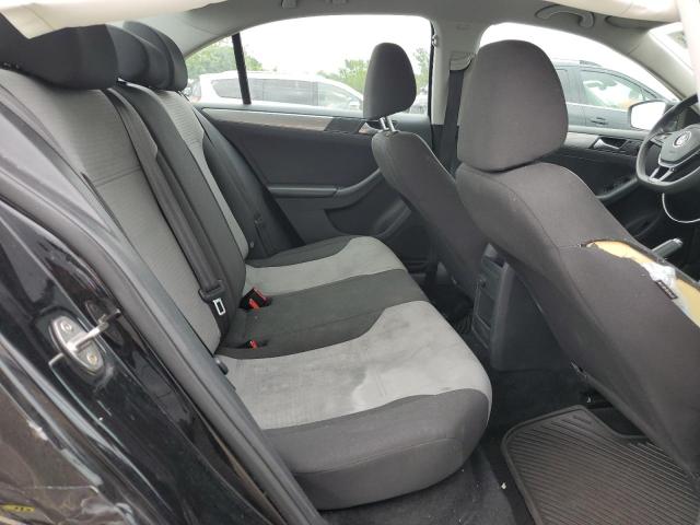Photo 10 from auction – 2017 VOLKSWAGEN JETTA S with VIN 3VW2B7AJ2HM279721