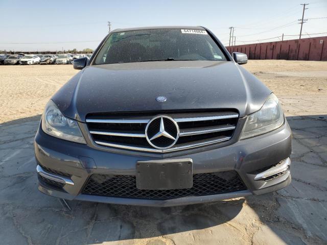 Photo 5 from auction – 2014 MERCEDES-BENZ C250 with VIN WDDGF4HB8EA967294