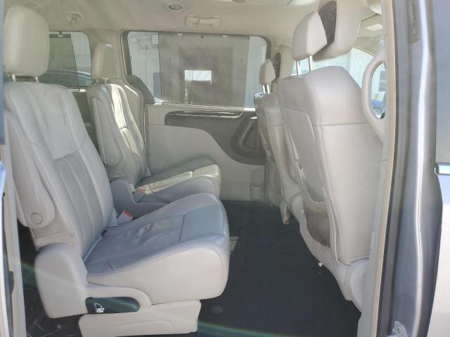 Photo 11 from auction – 2013 CHRYSLER TOWN & COU with VIN 2C4RC1GG8DR726546