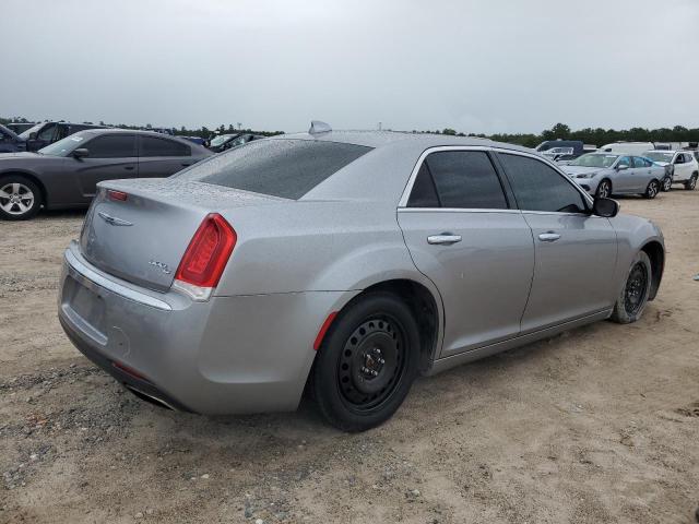 Photo 3 from auction – 2017 CHRYSLER 300C with VIN 2C3CCAEG9HH610152